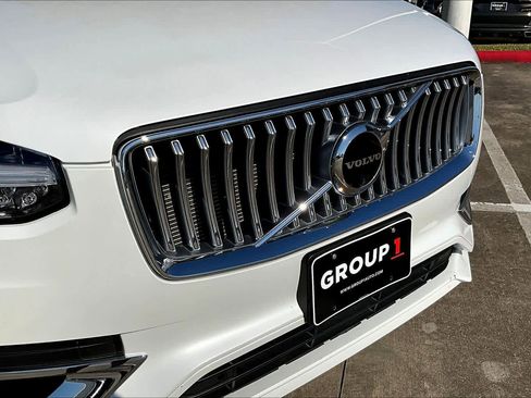 Used 2023 Volvo XC90 T8 Plus w/ Protection Package Premier image 27