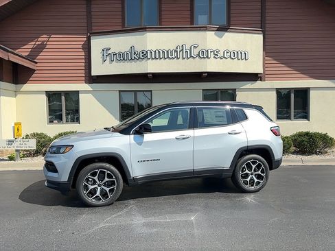 New 2026 Jeep Compass Limited AWD/4WD image 1