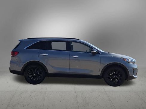 Used 2020 Kia Sorento S FWD image 7