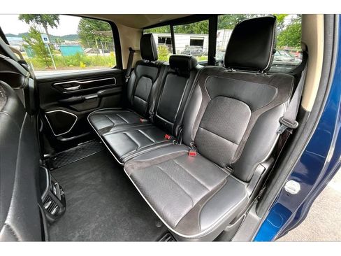 Used 2021 RAM 1500 Laramie AWD/4WD image 25