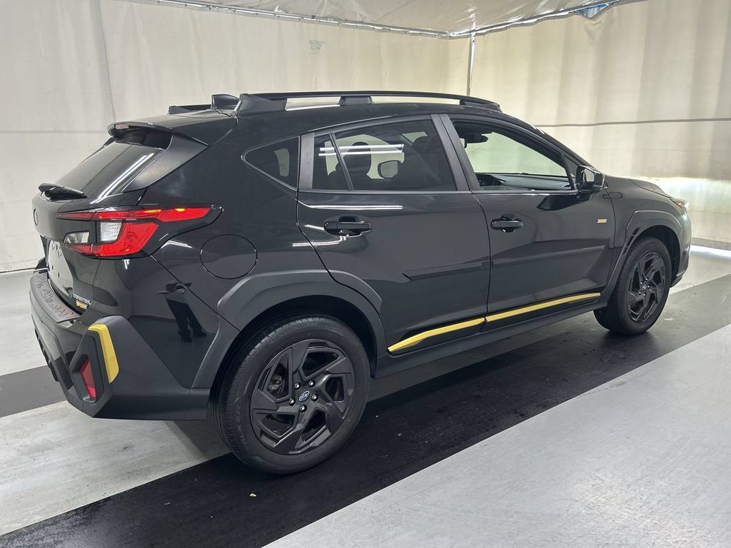 Used 2024 Subaru Crosstrek 2.5i Sport AWD/4WD image 2