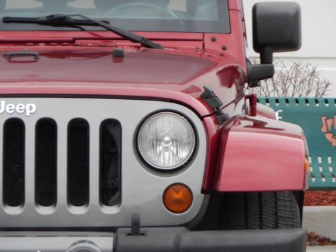 Used 2012 Jeep Wrangler Sport AWD/4WD image 9