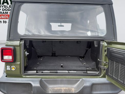 Used 2021 Jeep Wrangler Unlimited Sport AWD/4WD image 13