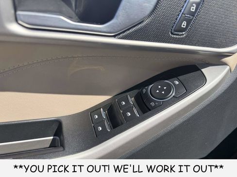 Used 2023 Ford Explorer XLT w/ Equipment Group 202A AWD/4WD image 13