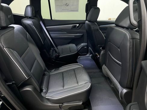 New 2026 Buick Enclave Sport Touring w/ Power Package AWD/4WD image 36