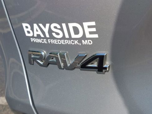 Used 2019 Toyota RAV4 Limited AWD/4WD image 44