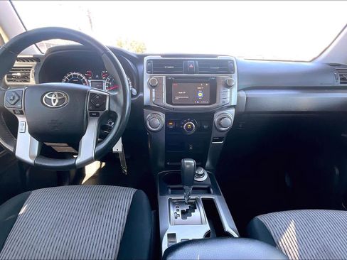 Used 2015 Toyota 4Runner SR5 image 15