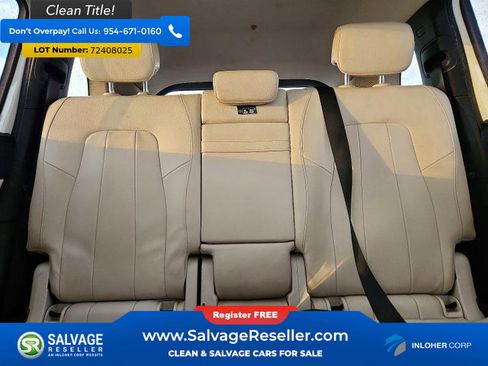 Used 2021 Mercedes-Benz GLB 250 w/ Premium Package image 13