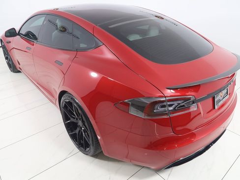 Used 2022 Tesla Model S Plaid image 27