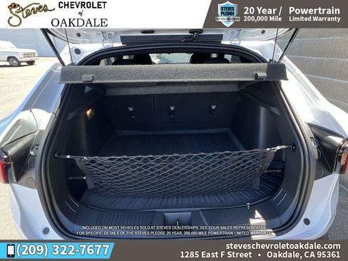 Certified 2026 Chevrolet Trax RS w/ Sunroof Package FWD image 28