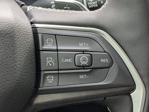 New 2026 Jeep Grand Cherokee L Limited w/ Limited Altitude Package image 28