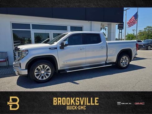 Certified 2022 GMC Sierra 1500 Denali w/ Technology Package AWD/4WD image 1