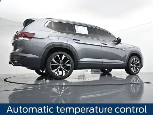 Used 2024 Volkswagen Atlas SEL Premium R-Line AWD/4WD image 32