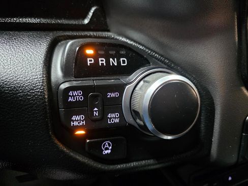 Used 2019 RAM 1500 Big Horn image 34