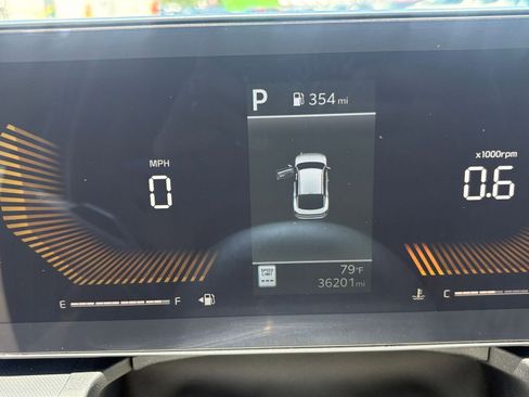 Used 2025 Kia K4 FWD image 40