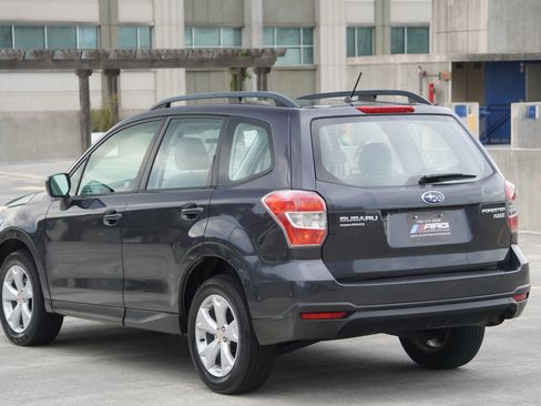 Used 2015 Subaru Forester 2.5i w/ Alloy Wheel Package image 3