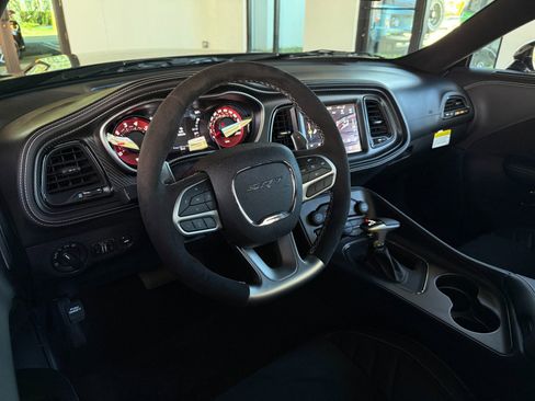 Used 2023 Dodge Challenger SRT Hellcat Redeye image 33