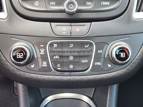 Used 2025 Chevrolet Malibu LT image 20