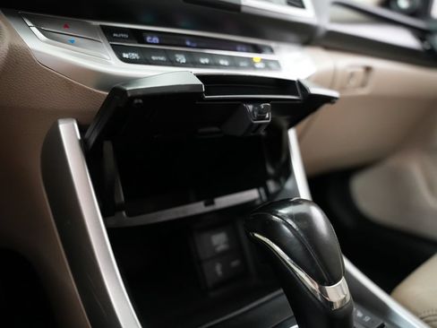 Used 2014 Honda Accord EX-L image 27