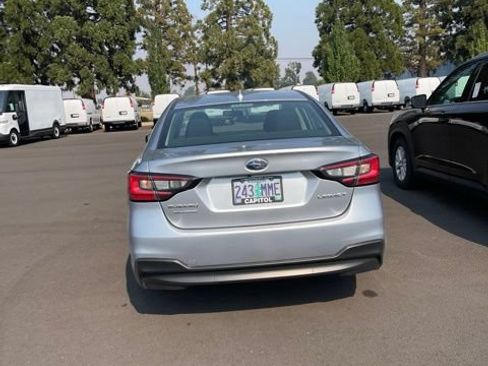 Used 2024 Subaru Legacy Premium AWD/4WD image 9