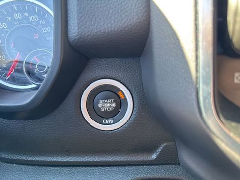 Used 2024 RAM 1500 Big Horn image 34