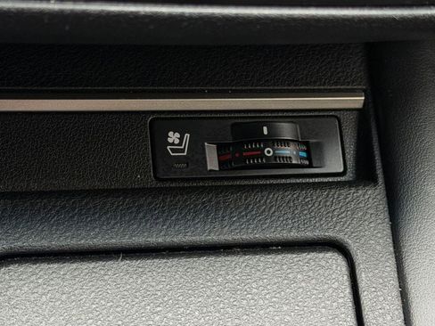 Used 2017 Lexus ES 350 w/ Premium Package image 32