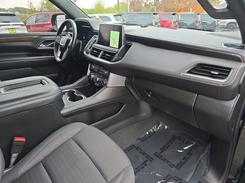 Certified 2024 GMC Yukon XL SLE image 32