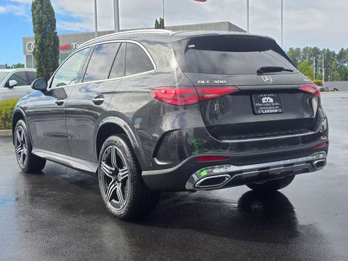 New 2026 Mercedes-Benz GLC 300 4MATIC image 4