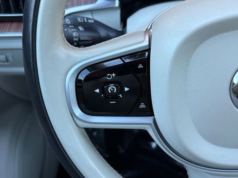 Used 2019 Volvo S60 T5 Momentum w/ Premium Package image 25