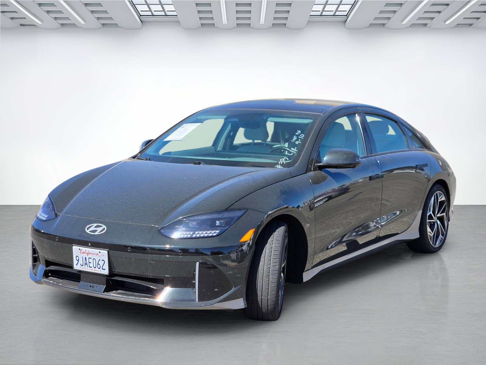 Used 2023 Hyundai Ioniq 6 Limited AWD/4WD image 8