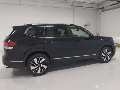 Used 2024 Volkswagen Atlas SEL AWD/4WD image 10
