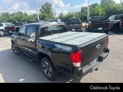 Certified 2016 Toyota Tacoma TRD Sport w/ Towing Package AWD/4WD image 5