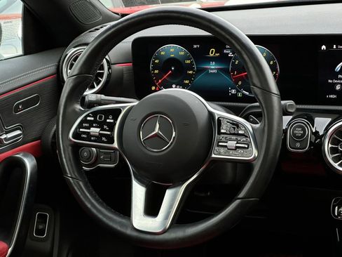Used 2023 Mercedes-Benz CLA 250 4MATIC image 26