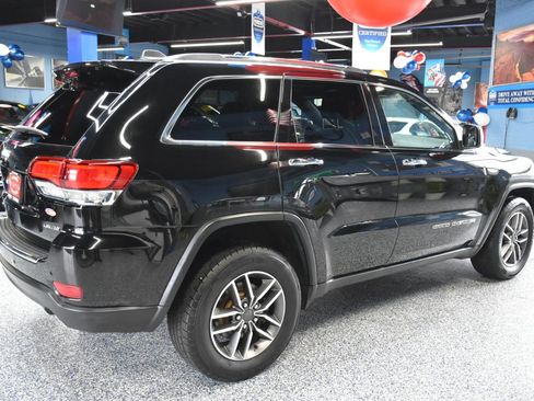 Used 2021 Jeep Grand Cherokee Limited w/ Premium Lighting Group image 3