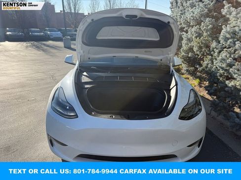 Used 2023 Tesla Model Y Long Range image 35