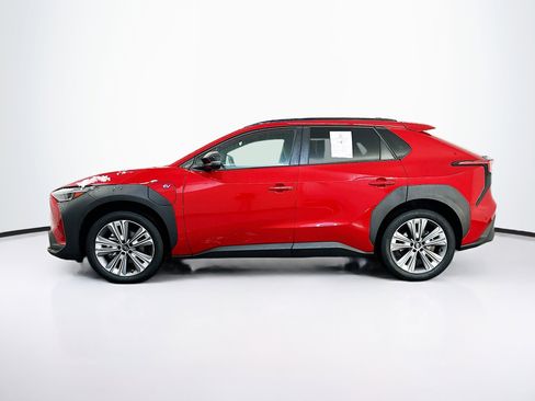 Used 2023 Subaru Solterra AWD image 4