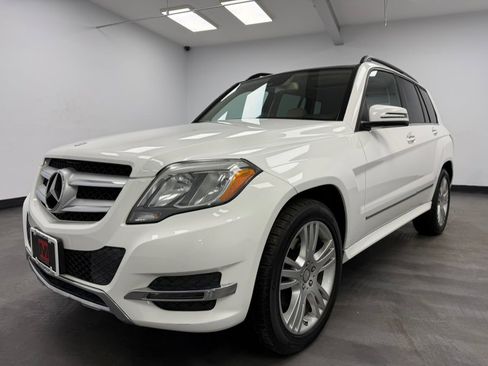 Used 2015 Mercedes-Benz GLK 350 4MATIC 4dr GLK 350 w/ Premium 1 Package image 4