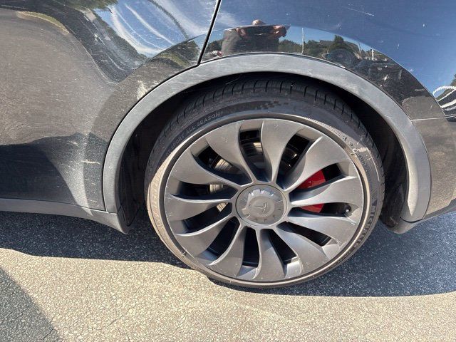 Used 2023 Tesla Model Y Performance AWD/4WD image 20