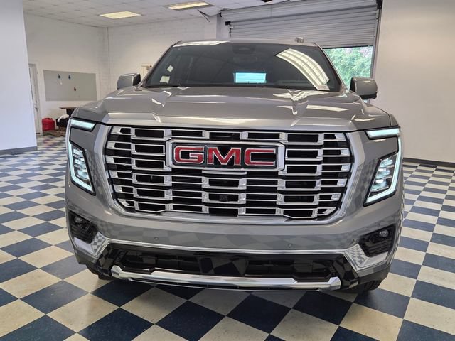 New 2026 GMC Yukon Denali w/ Denali Reserve Package AWD/4WD image 2