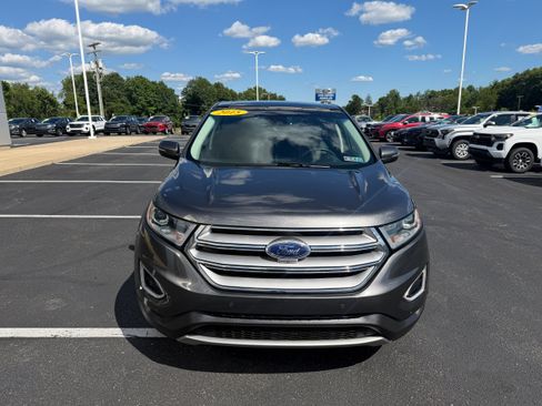 Used 2015 Ford Edge Titanium w/ Equipment Group 302A AWD/4WD image 2