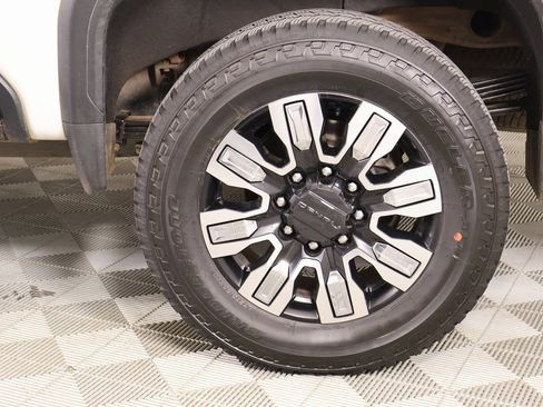 Used 2024 GMC Sierra 2500 Denali w/ Denali Reserve Package image 21