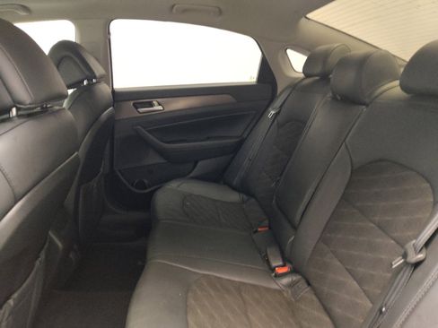 Used 2017 Hyundai Sonata Sport w/ Value Edition Package 02 image 18
