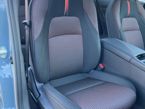 New 2026 Nissan Sentra SR w/ Floor Mat Package FWD image 18