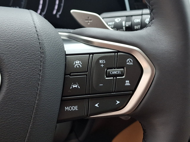 Certified 2025 Lexus NX 250 AWD w/ Accessory Package (2T) image 20