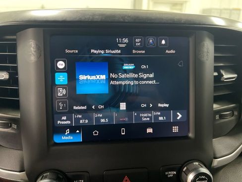 Used 2022 RAM 2500 Big Horn AWD/4WD image 14