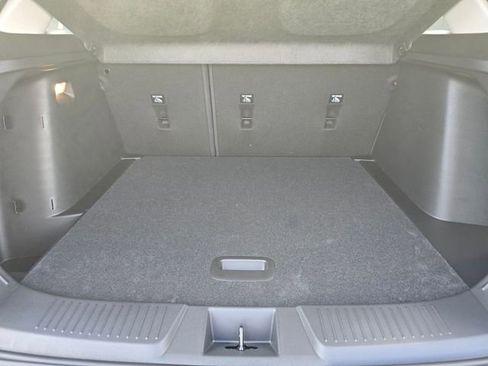 New 2026 Chevrolet Trax LT w/ Sunroof Package FWD image 12