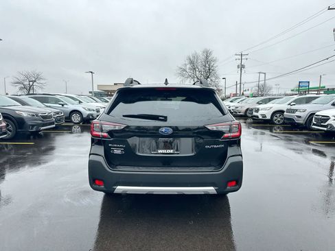 Certified 2025 Subaru Outback Limited image 12