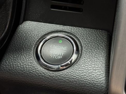 Used 2022 Ford F350 Platinum AWD/4WD image 20