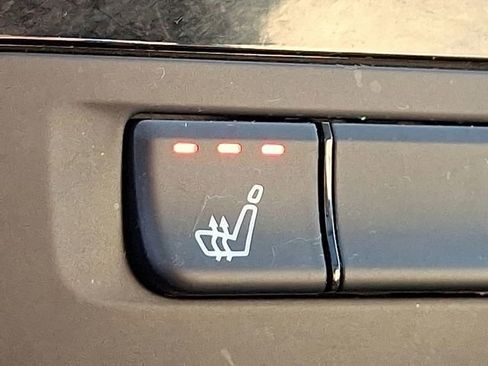 Used 2018 INFINITI QX30 Premium w/ Navigation Package image 26