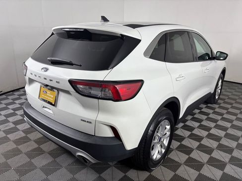 Certified 2022 Ford Escape SE image 7